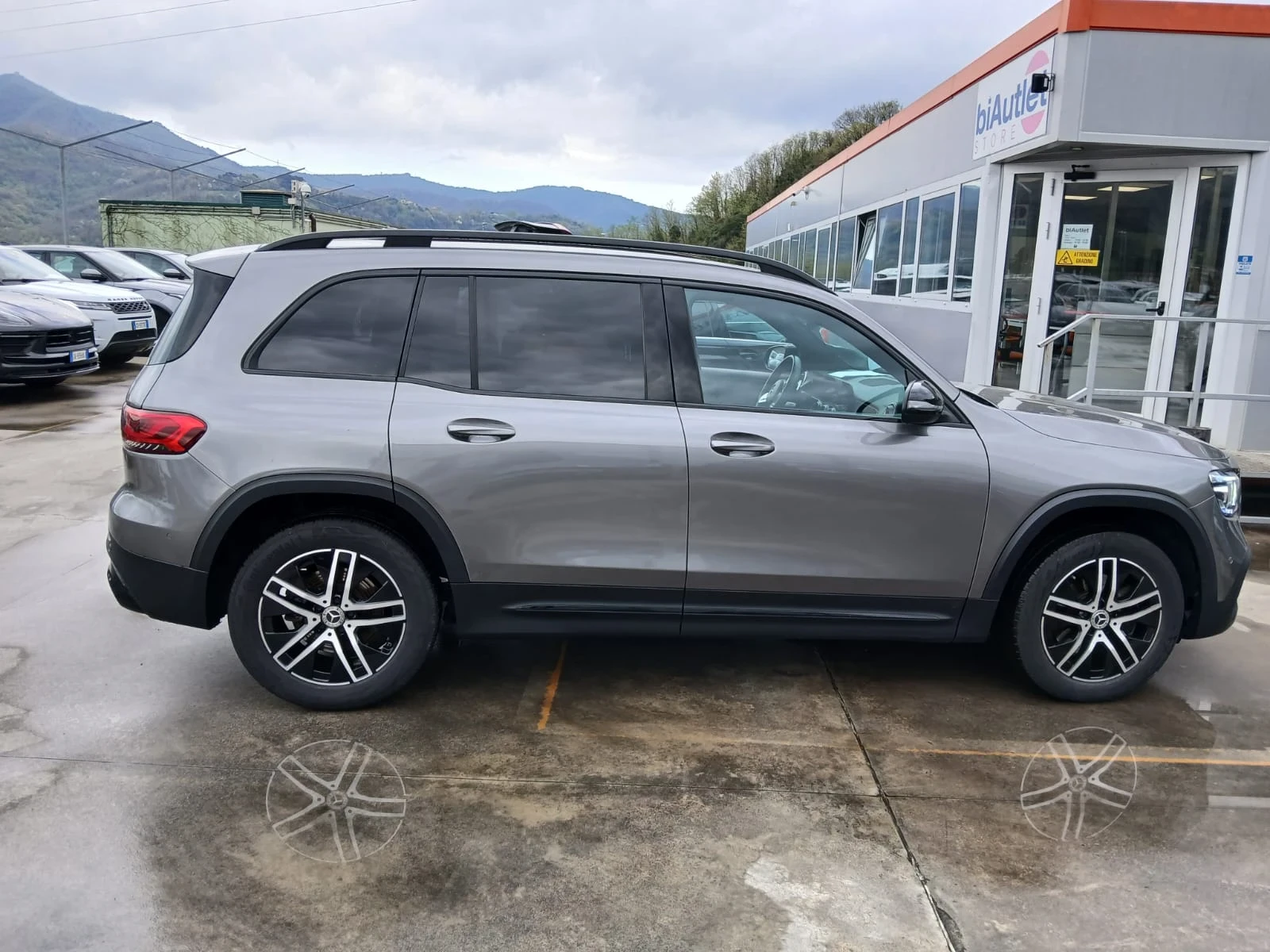 Mercedes-Benz GLB * 200d* AMG* 6+ 1 - изображение 9