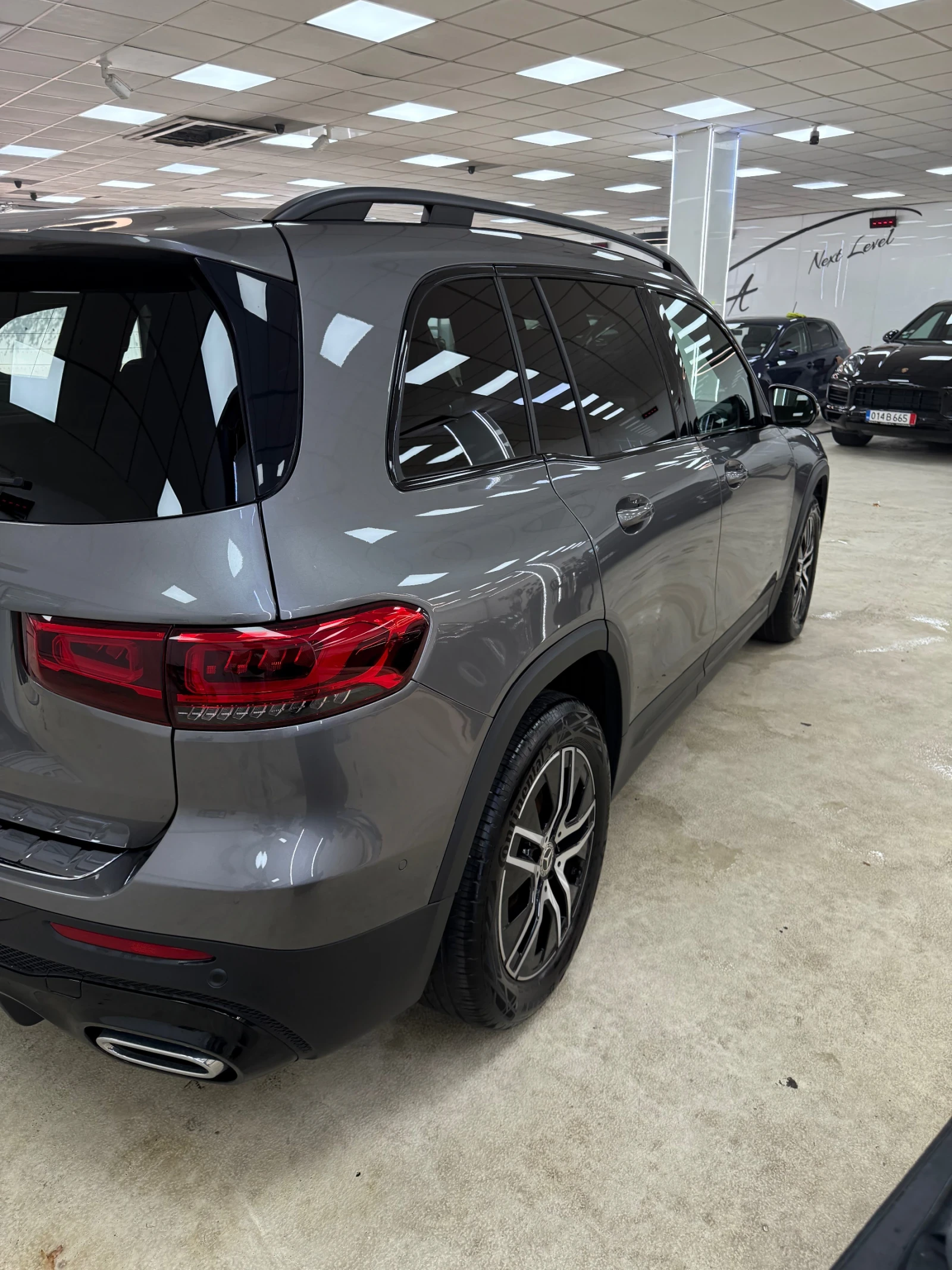 Mercedes-Benz GLB * 200d* AMG* 6+ 1 | Mobile.bg   12