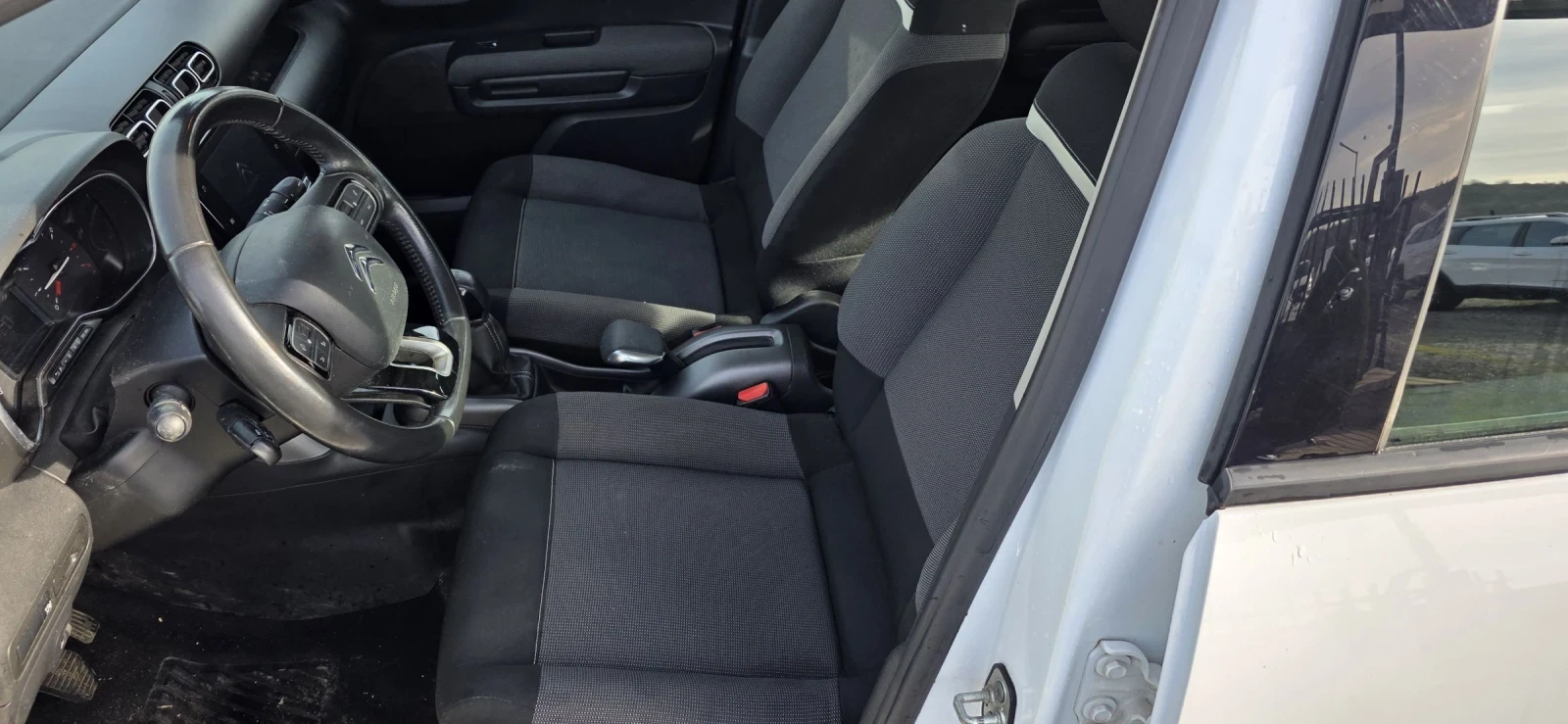 Citroen C3 Aircross 1.2 i Pure Tech /Navi /Led/110hp | Mobile.bg � ����������� 11