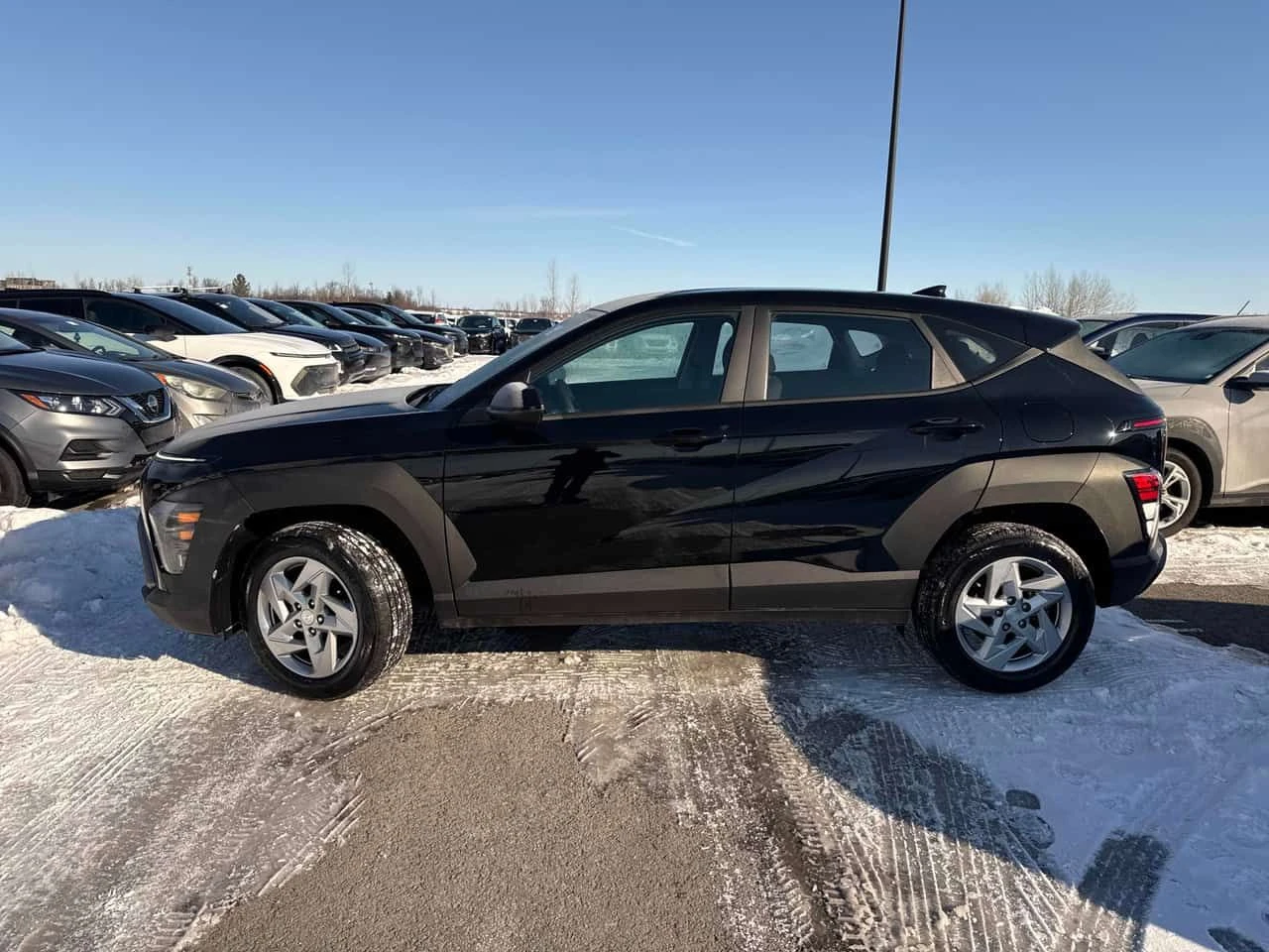 Hyundai Kona Essential/ПОДГРЕВИ/ОБДУХВАНЕ/ОТ ПРЕДСТАВИТЕЛ - изображение 3