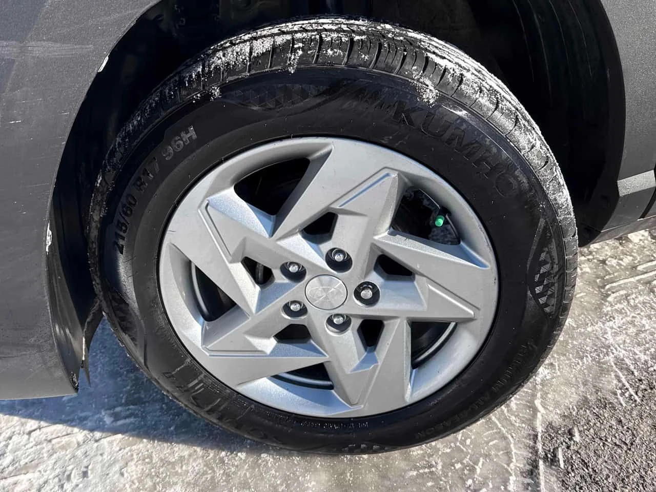 Hyundai Kona Essential/ПОДГРЕВИ/ОБДУХВАНЕ/ОТ ПРЕДСТАВИТЕЛ - изображение 6