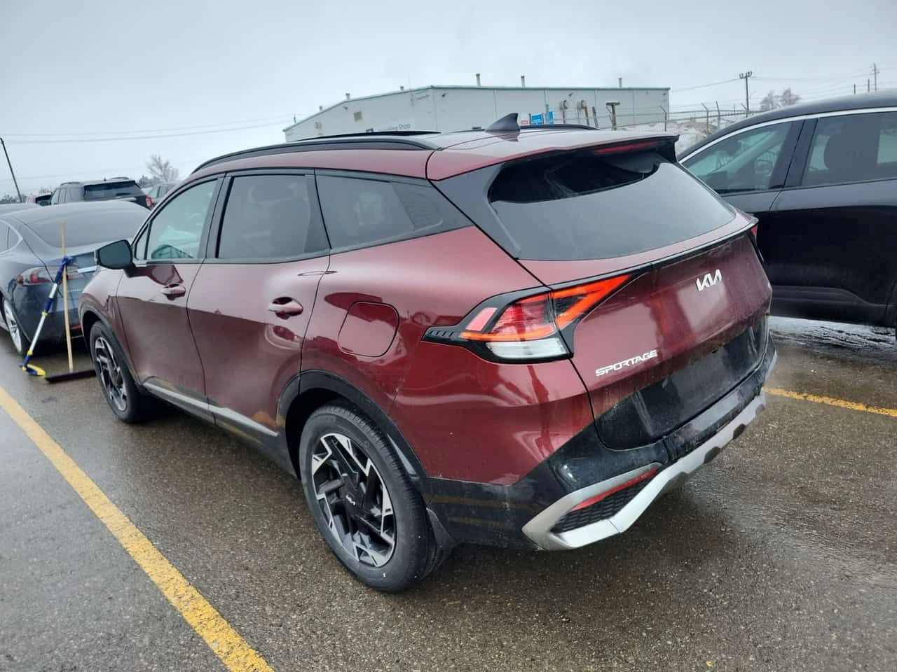 Kia Sportage EX PREMIUM| DISTRONIC| PANO| HEATED+ COOLED SEATS| - изображение 4