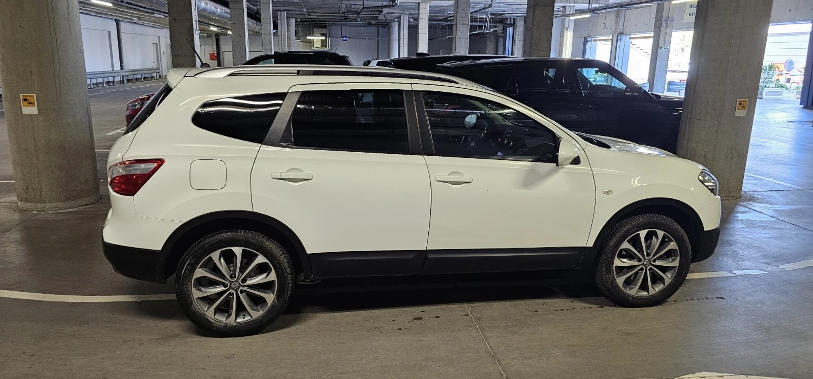 Nissan Qashqai, снимка 11 - Автомобили и джипове - 54439515
