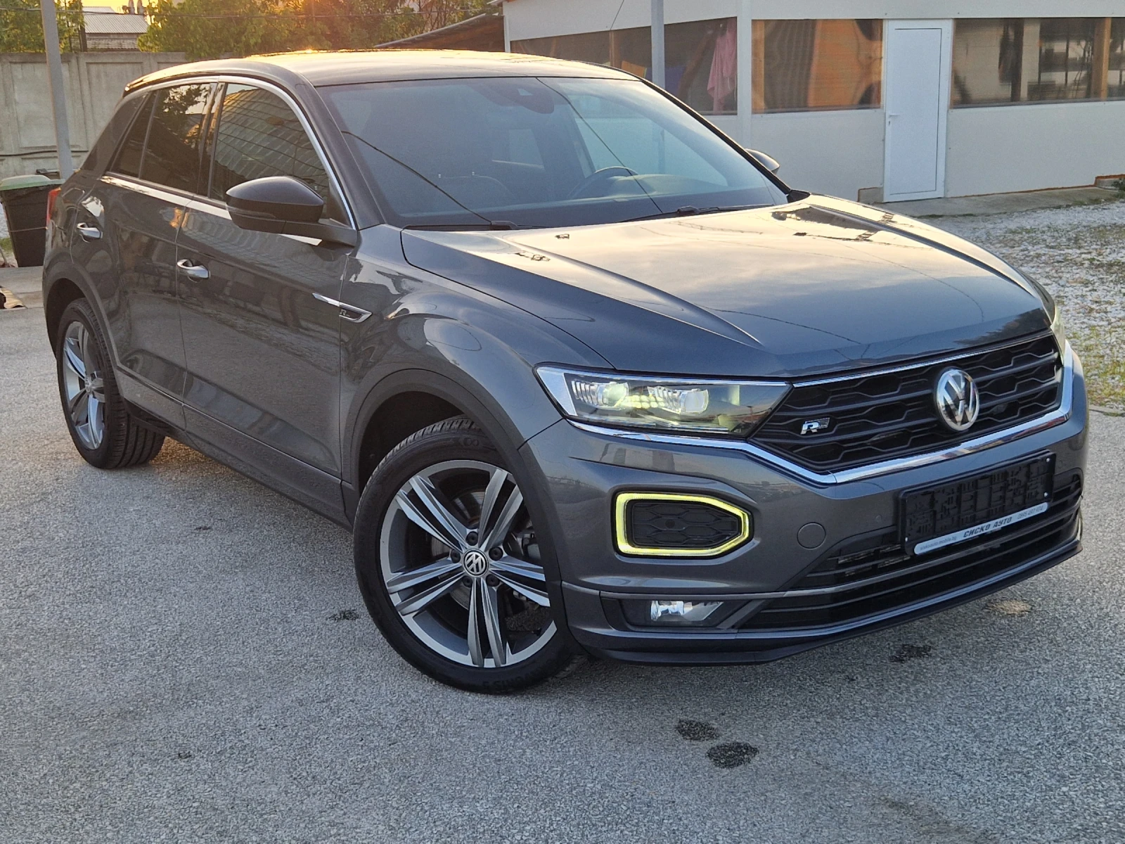 VW T-Roc 2.0TDI R-line AUT 4MOTION Bi-color Full Ekstri TOP | Mobile.bg � ����������� 3