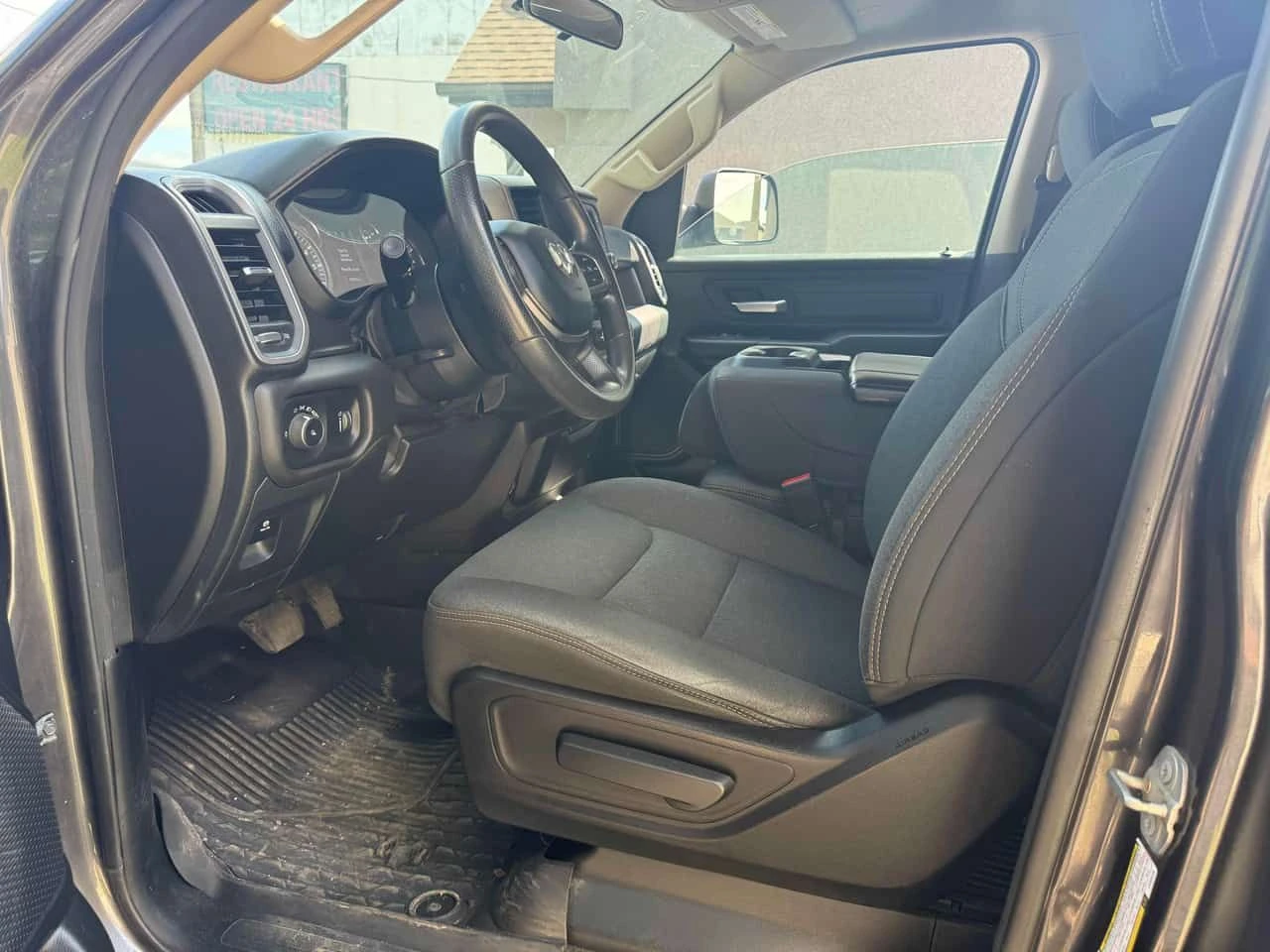 Dodge RAM 1500 * Tradesman * CARFAX * ЦЕНА ДО БГ, снимка 7 - Автомобили и джипове - 55711733