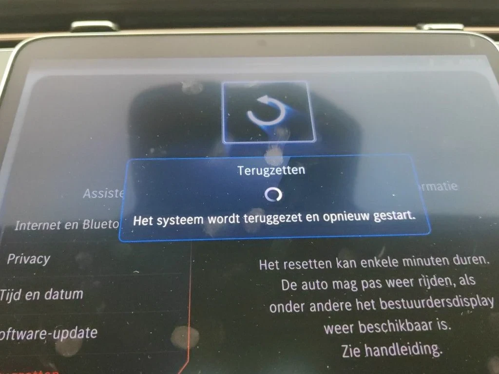 Mercedes-Benz EQE 300 Business Line  95.38% SoH Leather Navi LED Amb | Mobile.bg � ����������� 14