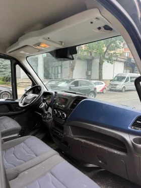 Iveco 35c18, снимка 11