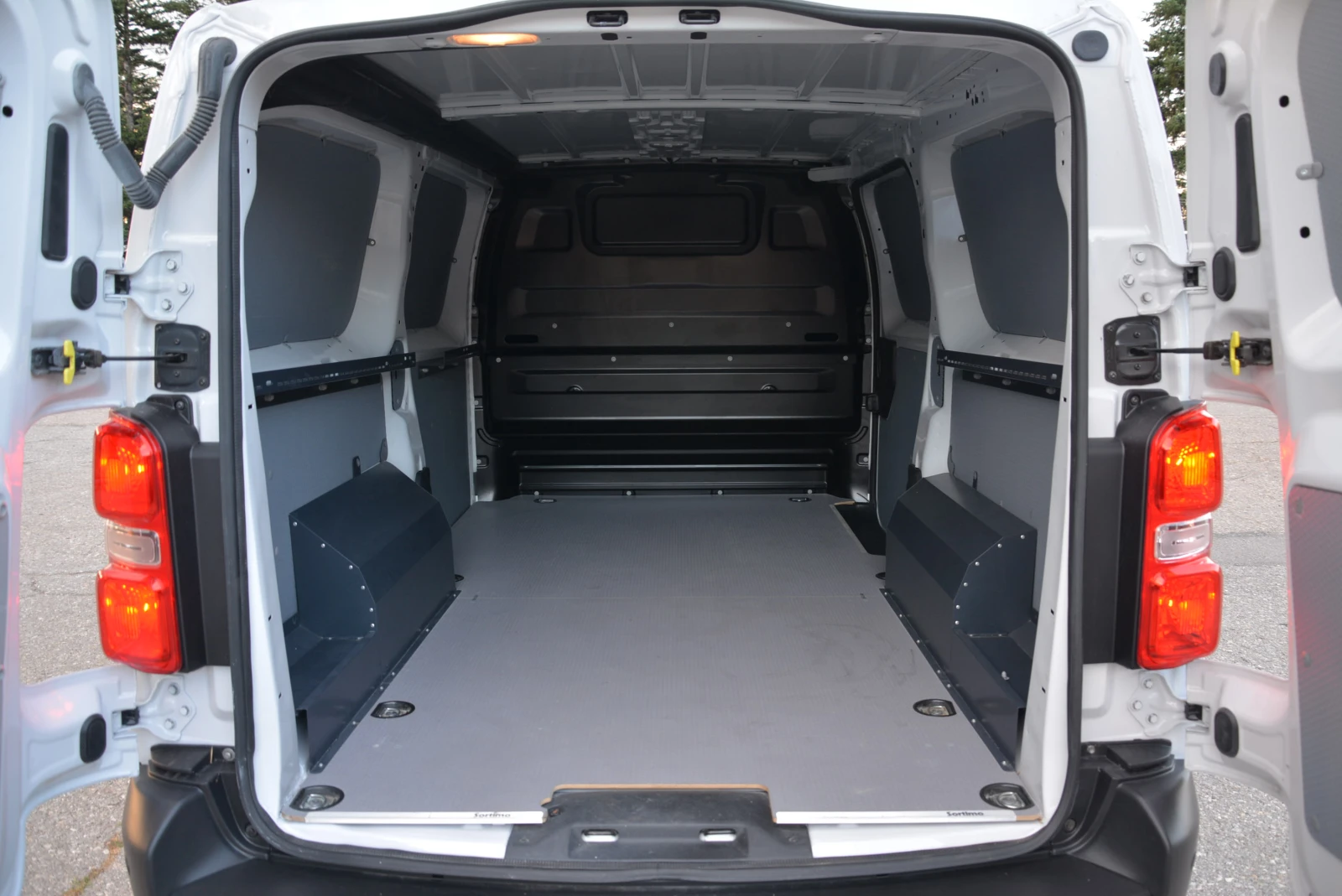Fiat Scudo 2.0 HDI L3 10k km NAVI 360 CAMERA AUTOPILOT 2+ 1, снимка 15 - Бусове и автобуси - 55021646