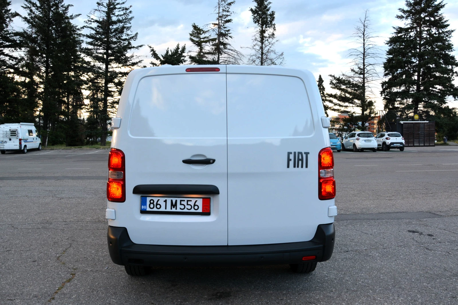 Fiat Scudo 2.0 HDI L3 10k km NAVI 360 CAMERA AUTOPILOT 2+ 1, снимка 4 - Бусове и автобуси - 55021646