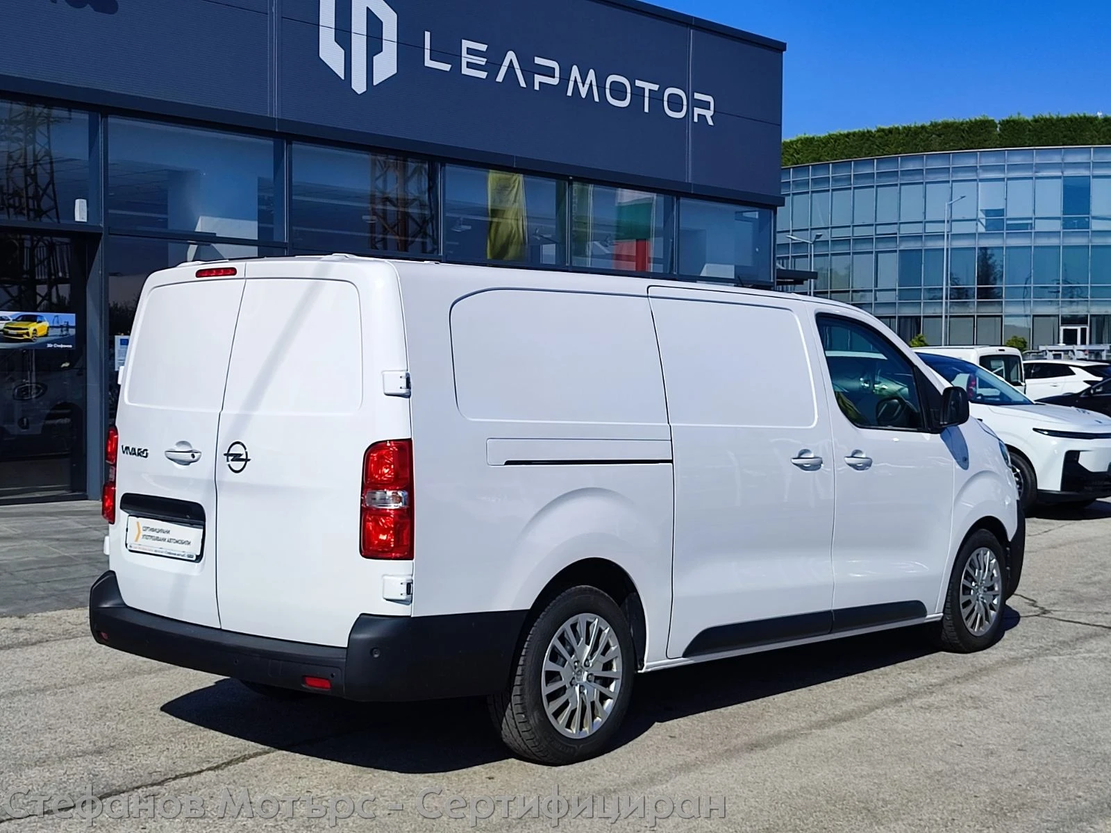 Opel Vivaro Cargo L EHZ Edition 2.0 D (144hp) MT6, снимка 6 - Бусове и автобуси - 55750875