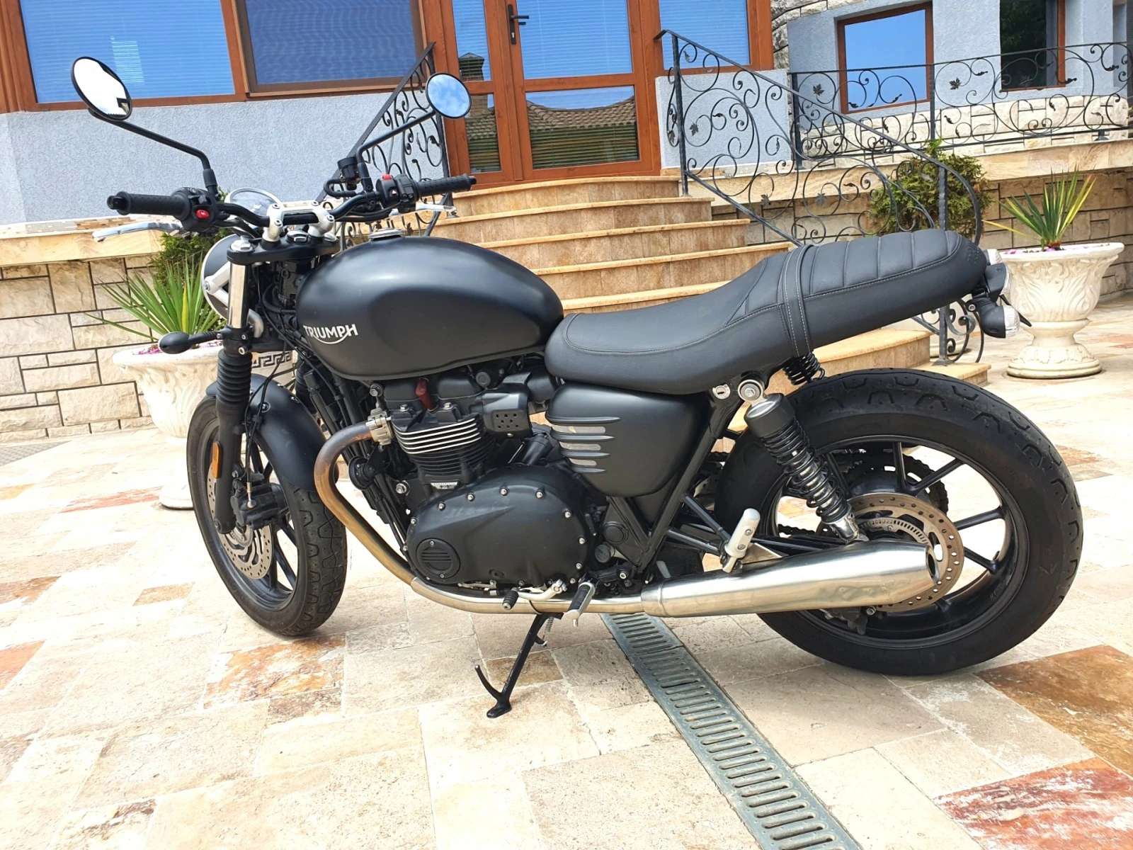 Triumph Street Twin ABS 900  | Mobile.bg   1