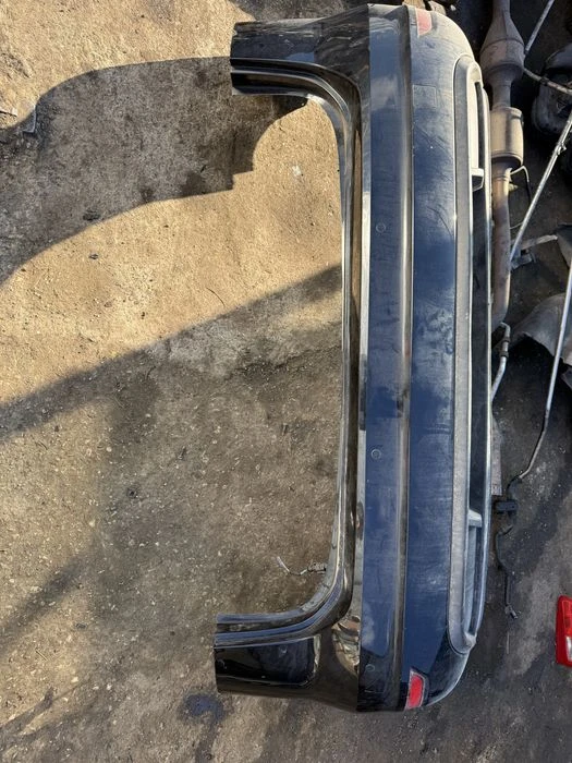 Задна броня с отвор за теглич за VW Sharan оборудвана 7N0807417