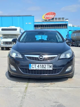 Opel Astra, снимка 1