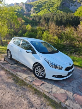 Kia Ceed 1.4I НОВ ВНОС, снимка 13