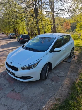 Kia Ceed 1.4I НОВ ВНОС, снимка 16