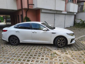 Kia K5, снимка 1