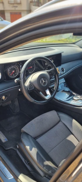 Mercedes-Benz E 220 E220 - 11000 € / 21514.13 лв. - 78393175 5