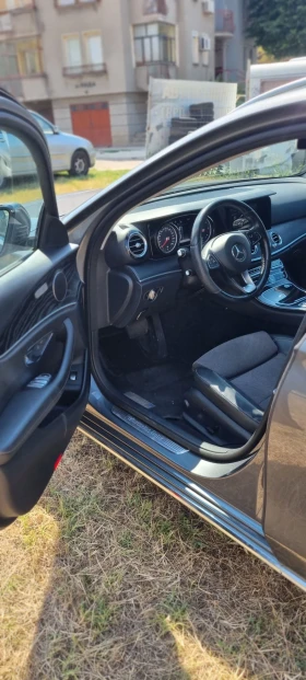 Mercedes-Benz E 220 E220 - 11000 € / 21514.13 лв. - 78393175 6