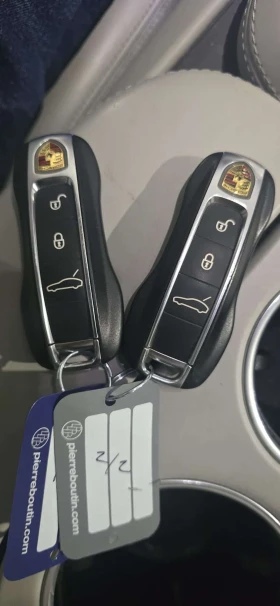 Porsche Panamera 4S  CARFAX | Mobile.bg � ����� ������ 13