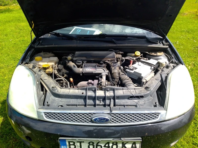 Ford Fiesta, снимка 4 - Автомобили и джипове - 47427201