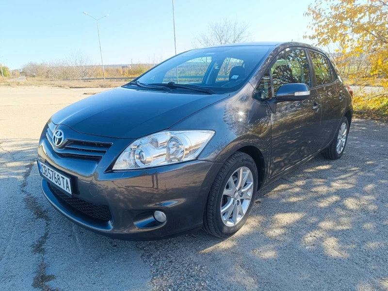 Toyota Auris, снимка 3 - Автомобили и джипове - 47034571