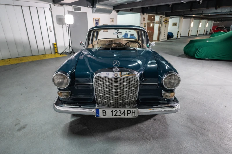 Mercedes-Benz 230 W110 230 S, снимка 2 - Автомобили и джипове - 48237808