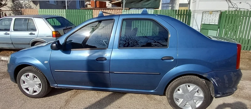 Dacia Logan, снимка 5 - Автомобили и джипове - 48739925