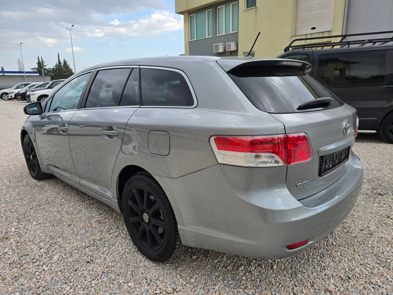 Toyota Avensis 2.0D4D EXECUTIVE, снимка 2 - Автомобили и джипове - 49518166