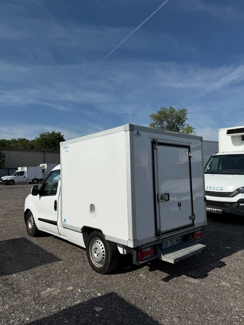 Fiat Doblo 1, 3 Multidjet, снимка 4 - Автомобили и джипове - 51604350