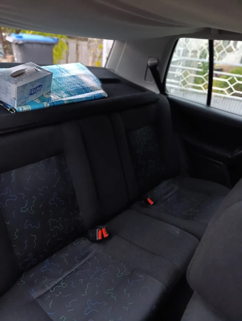 VW Golf, снимка 7 - Автомобили и джипове - 52616113