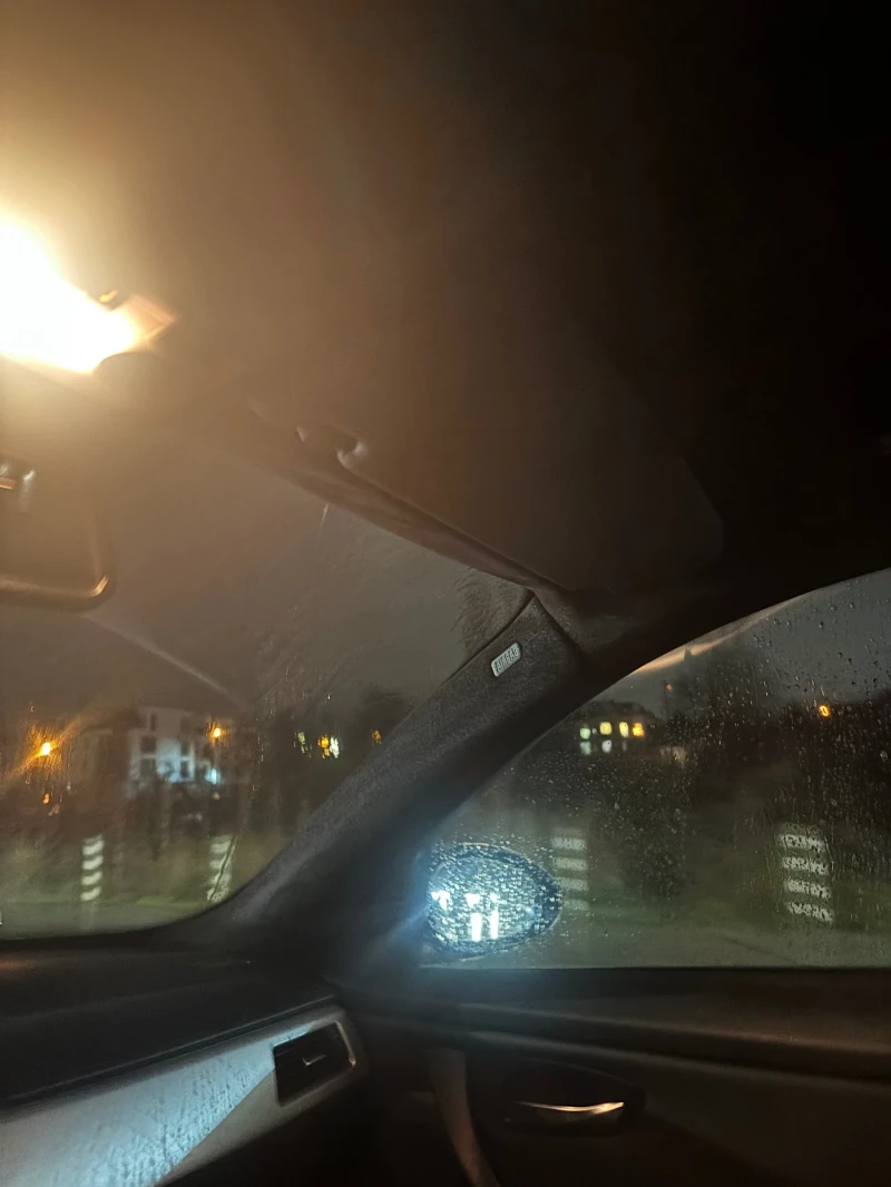 BMW 320, снимка 9 - Автомобили и джипове - 52566310