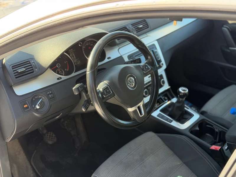 VW Passat CC Напълно Обслужен Самопаркиране, снимка 7 - Автомобили и джипове - 53131633
