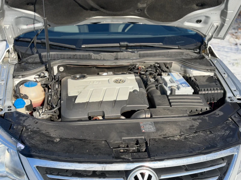VW Passat CC Напълно Обслужен Самопаркиране, снимка 9 - Автомобили и джипове - 53131633