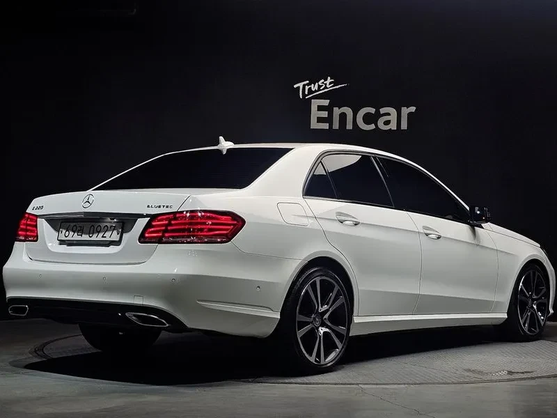 Mercedes-Benz E 220  Bluetec Avant Garde Sports | Mobile.bg � ����������� 2