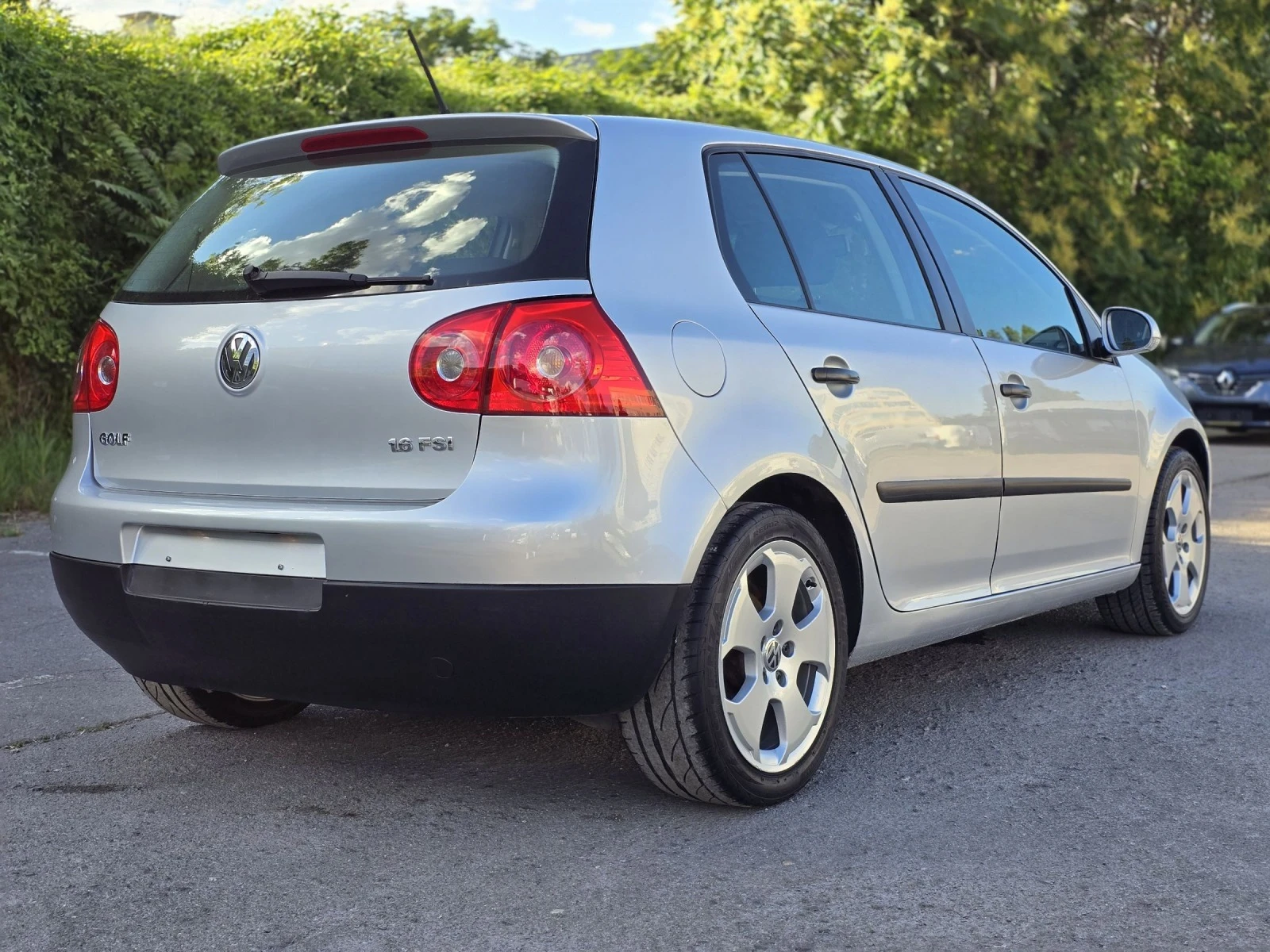 VW Golf 1.6fsi 74760km. 116к.с. - изображение 5