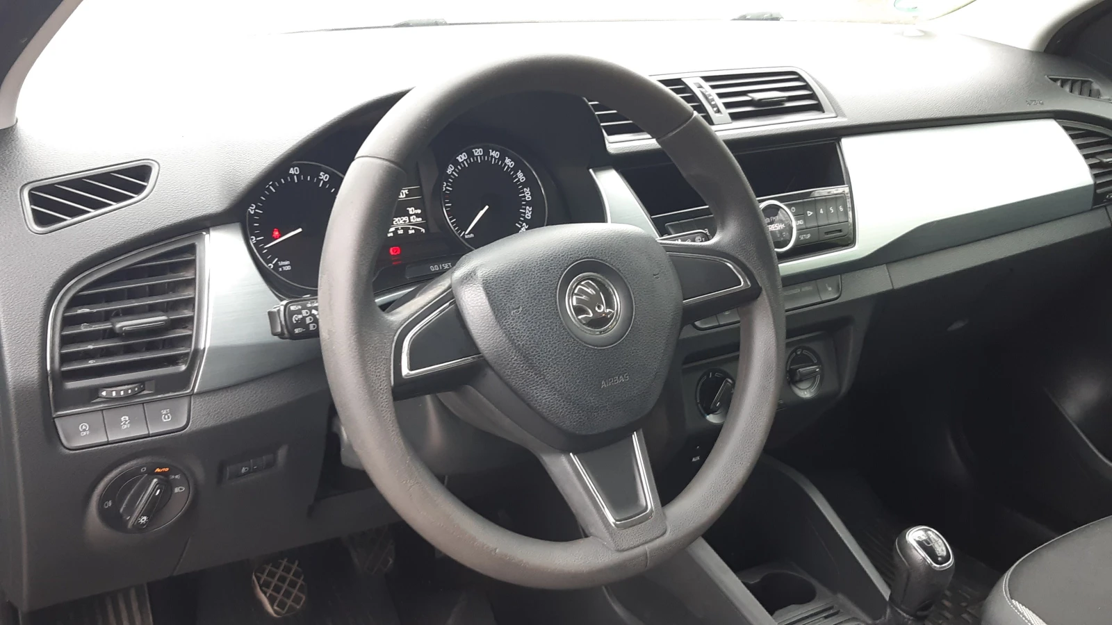 Skoda Fabia 1.2 TSI - изображение 6