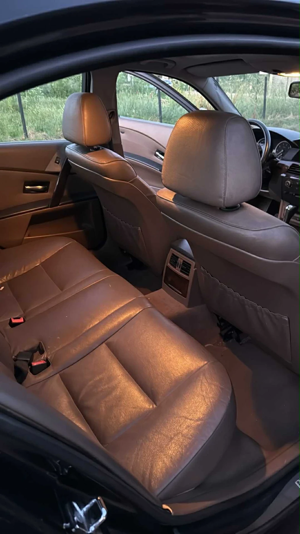 BMW 520 Кожа, Подгрев, Теглич, Люк и др. - изображение 8