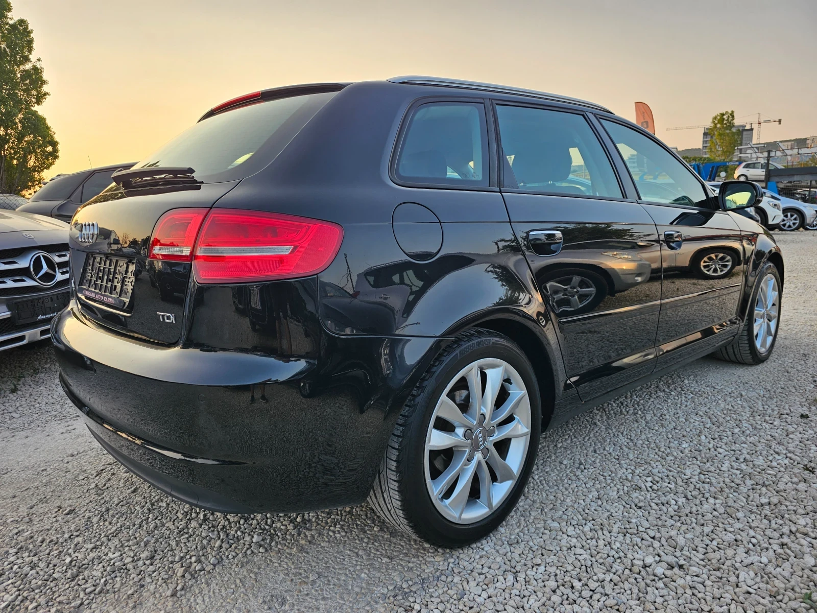 Audi A3 1.6TDI, 105к.с., Sportback  - изображение 4