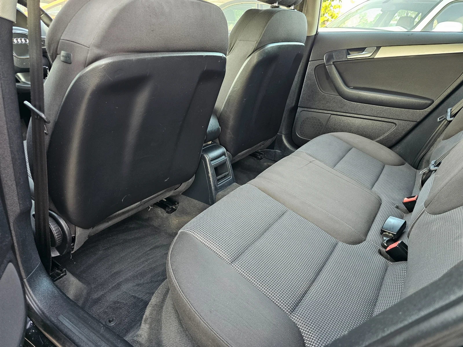 Audi A3 1.6TDI, 105к.с., Sportback  - изображение 10