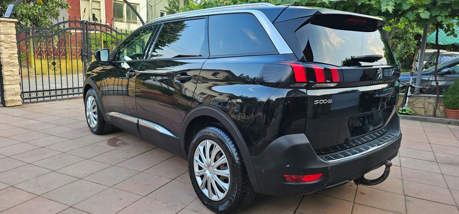 Peugeot 5008 1.6 E-THP/165pc AUTOMAT !!! БЕЗУПРЕЧЕН 7м/ПОДГРЕВИ - изображение 3