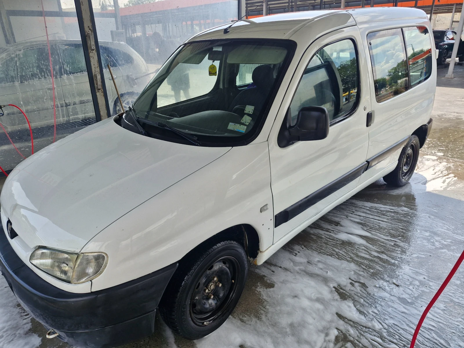 Peugeot Partner  - изображение 2