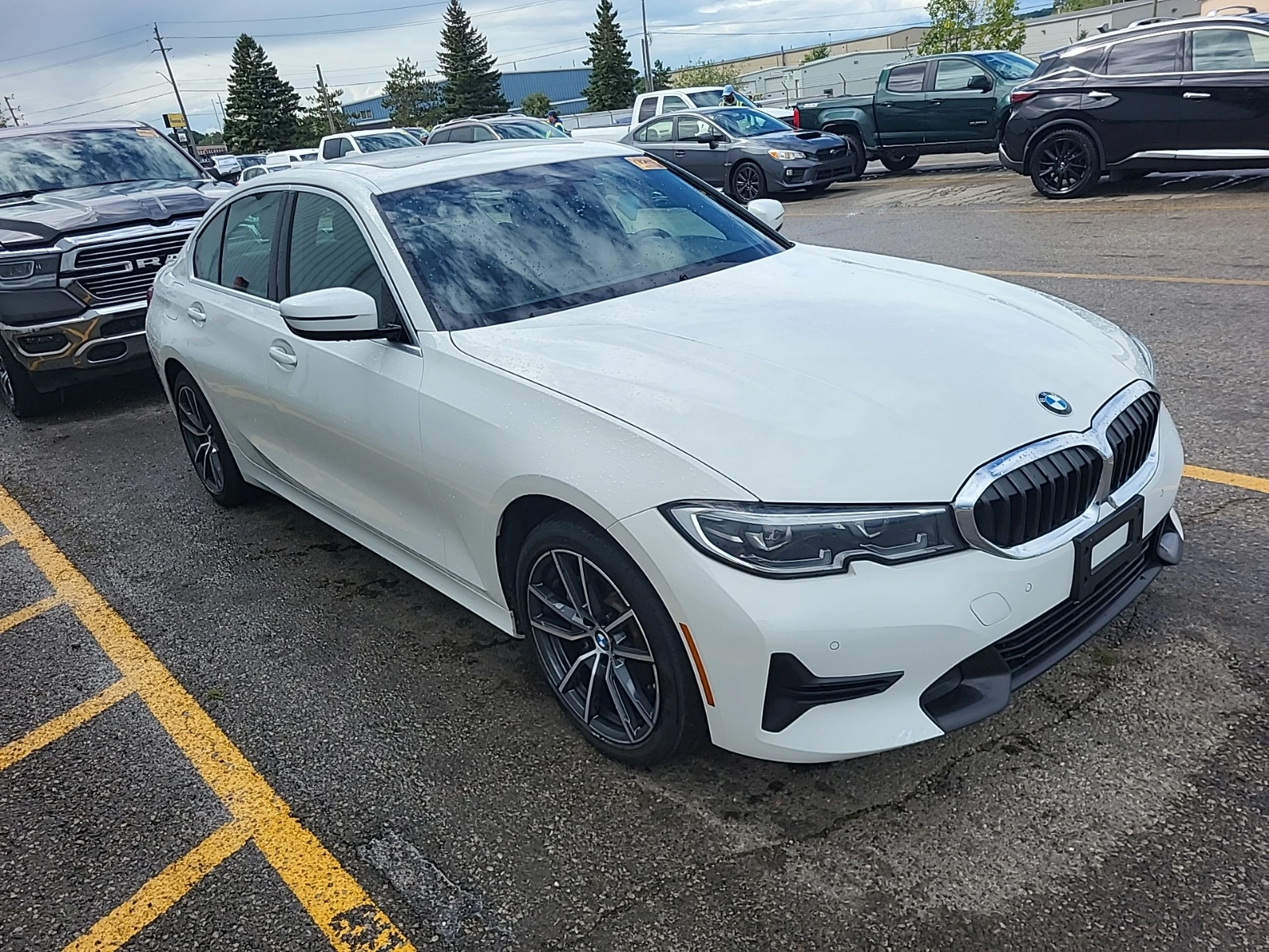 BMW 330 * 330I XDRIVE* * АВТОКРЕДИТ* * ЦЕНА ДО БЪЛГАРИЯ*  - изображение 2