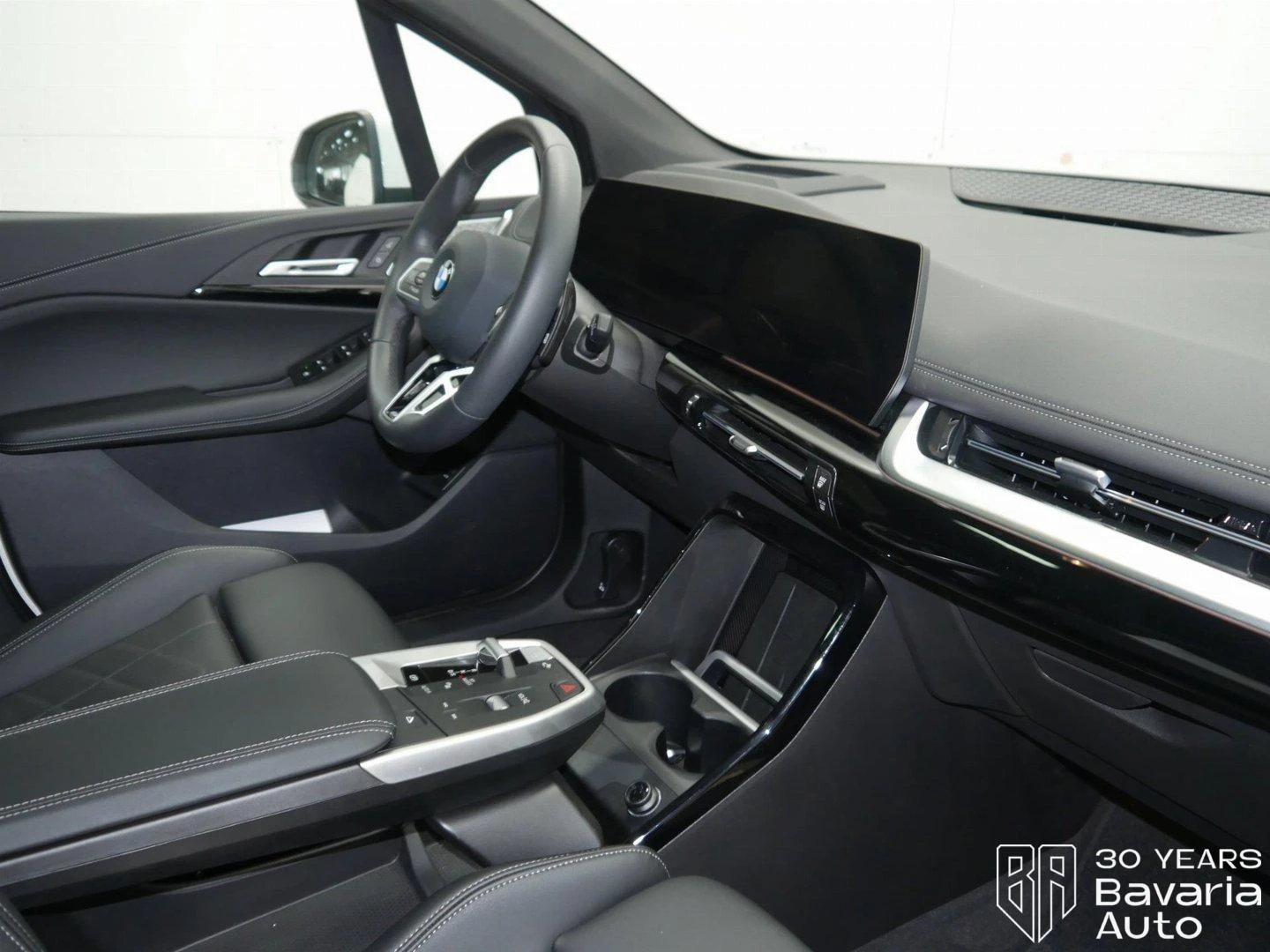 BMW 220 i Active Tourer M Sport Paket Steptronic - изображение 7