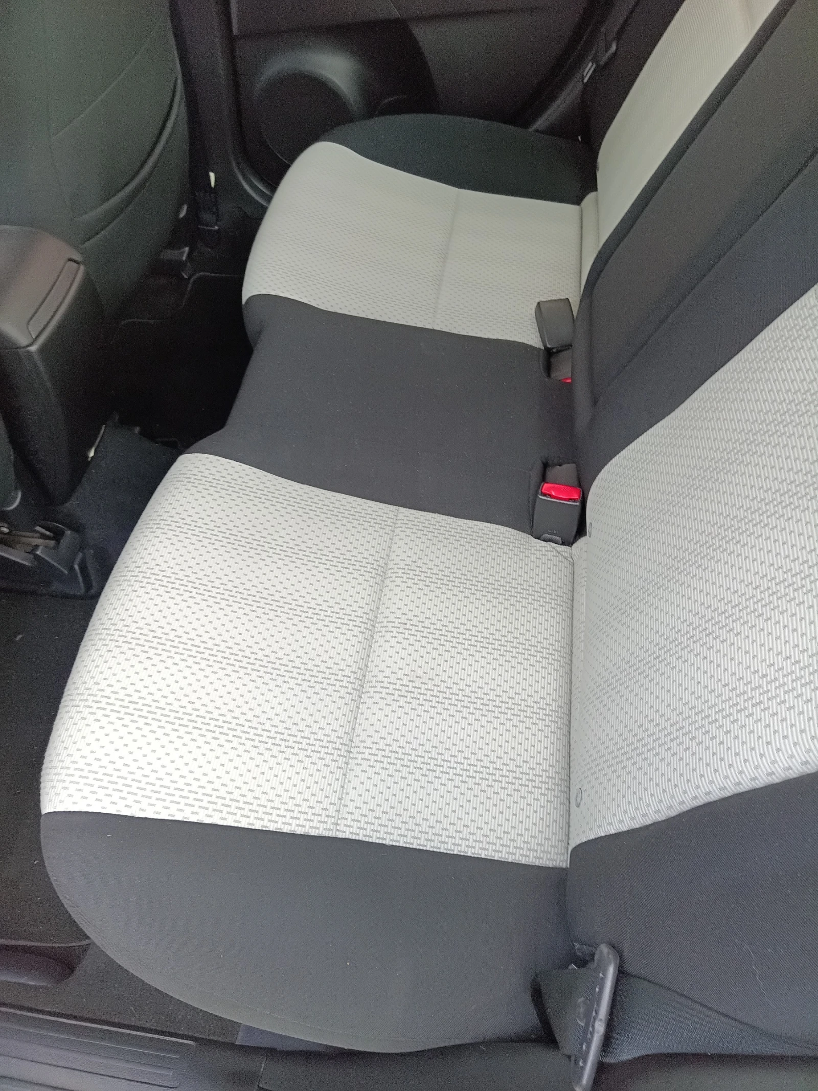 Mazda 3 1.6 | Mobile.bg   15