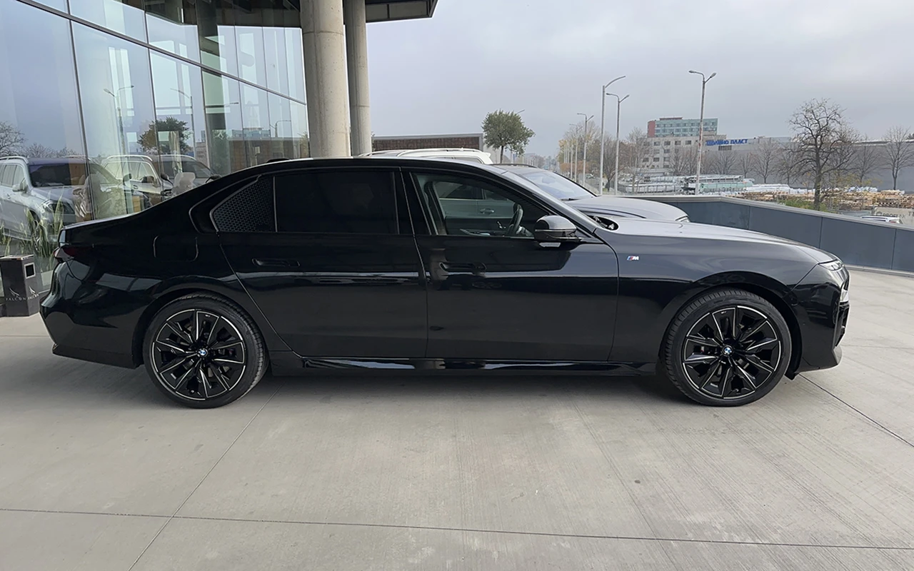 BMW 740 d xDrive M Sport Pro | Mobile.bg   3