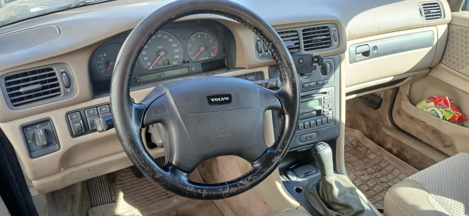 Volvo V70 V70  2.5i, снимка 10 - Автомобили и джипове - 53770188