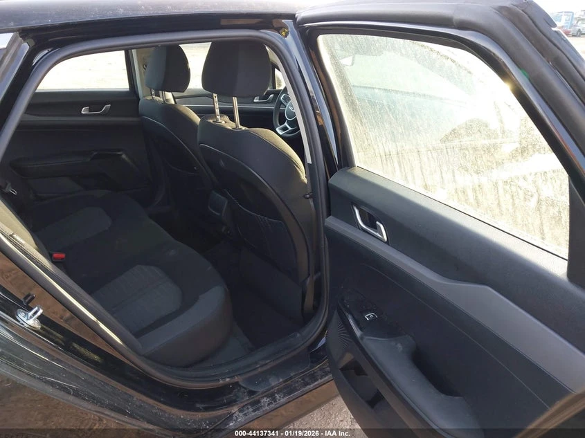 Kia K5 2.5l Lxs, снимка 8 - Автомобили и джипове - 53814474