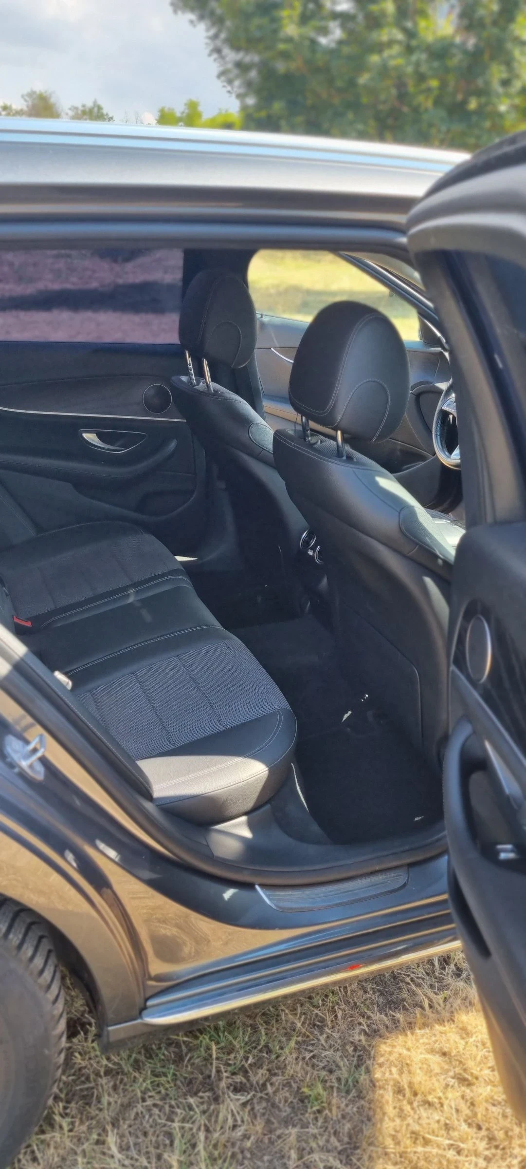 Mercedes-Benz E 220 E220, снимка 8 - Автомобили и джипове - 53896158