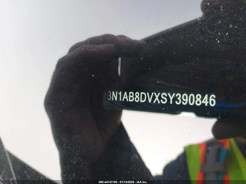 Nissan Sentra 2l Sr, снимка 9 - Автомобили и джипове - 53901757