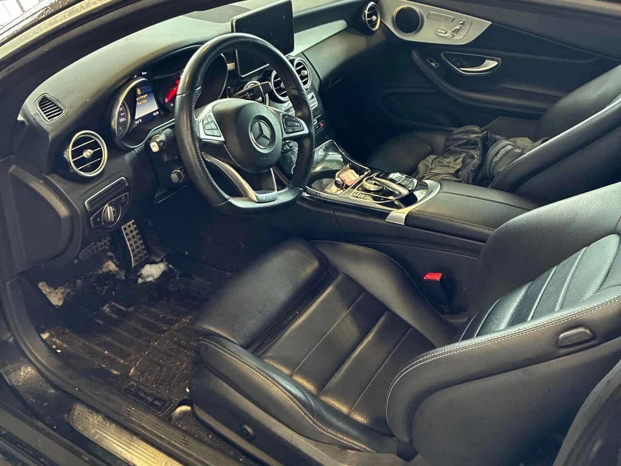 Mercedes-Benz C 300 COUPE /CARFAX/ПАНОРАМА/ПОДГРЕВИ/ОТ MERCEDES, снимка 7 - Автомобили и джипове - 53968683